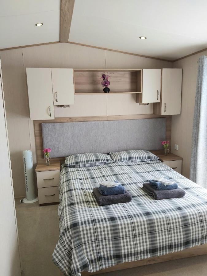 Vista Al Mar, Seaview Caravan Park, Уитстабл Экстерьер фото
